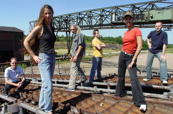 Solar Project (July, 13, 2003): Peter Terhoeven, Betty, Volker Janacek, Sebastian Jungermann, Sandra Baetzel, Robert Valet